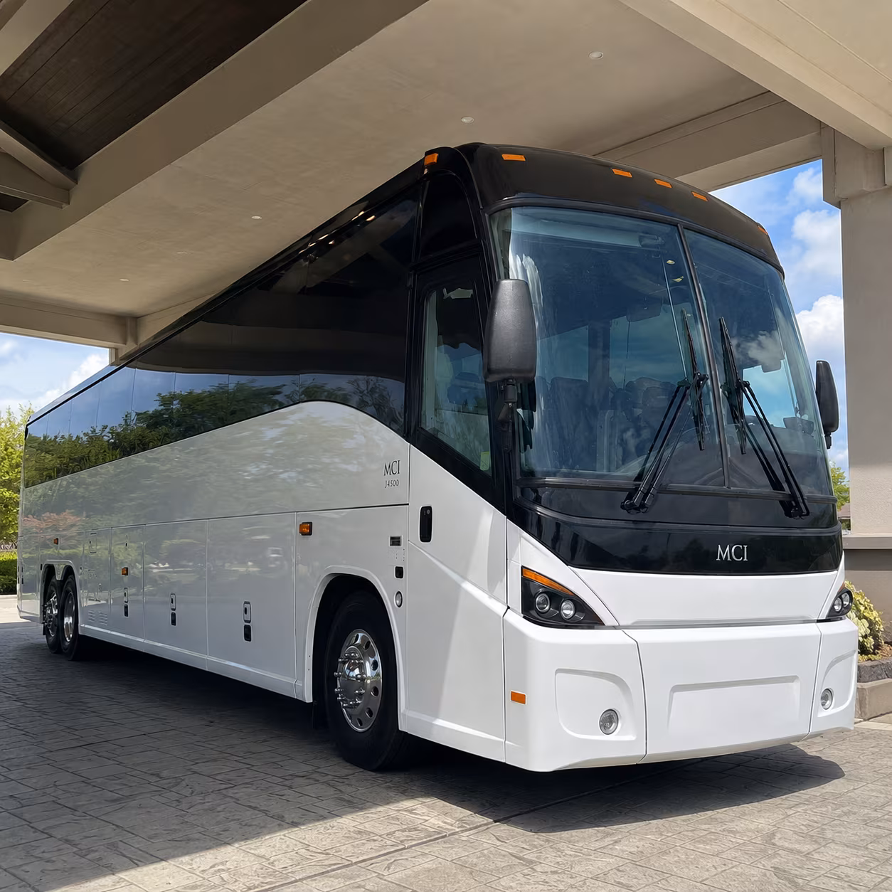 bus rental options for livermore trips